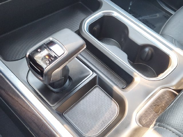 Used 2024 Chevrolet Silverado 1500 LTZ AWD/4WD image 22