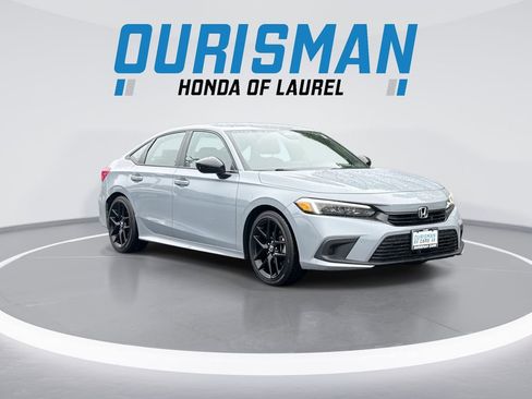 Used 2023 Honda Civic Sport image 2