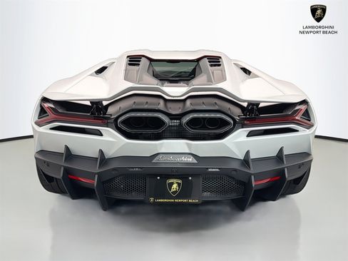 Used 2024 Lamborghini Revuelto AWD/4WD image 6