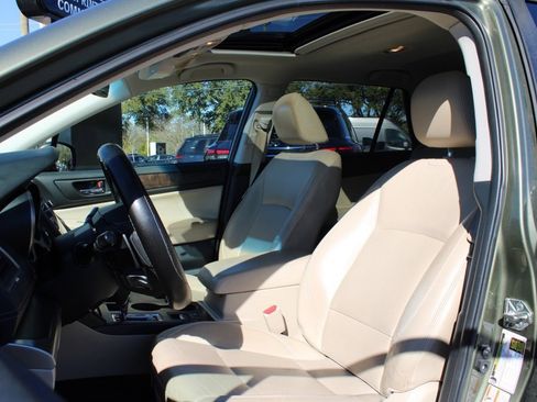 Used 2018 Subaru Outback 2.5i Limited image 5