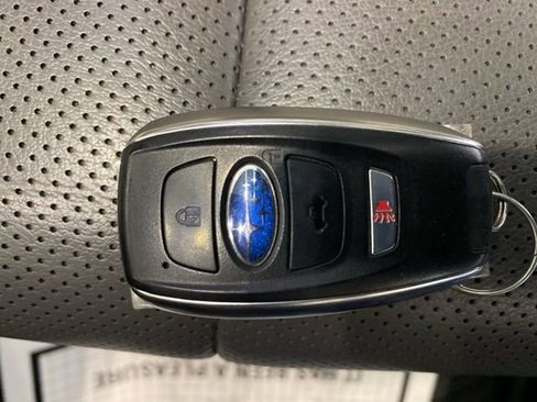 Certified 2025 Subaru Forester Limited image 11