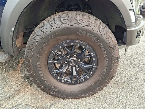 Used 2023 Ford F150 Raptor w/ Raptor 37 Performance Package AWD/4WD image 33