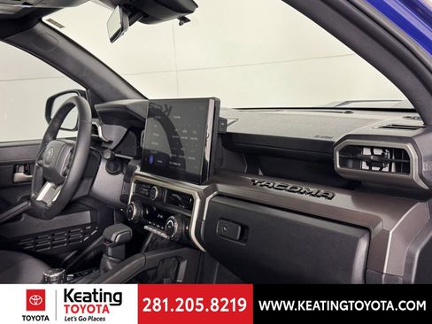 Certified 2025 Toyota Tacoma TRD Sport image 22