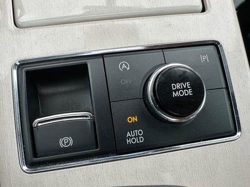 Used 2023 Lincoln Navigator L Black Label image 37