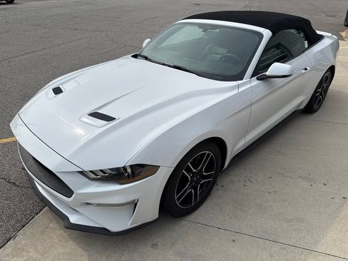 Used 2020 Ford Mustang Premium RWD image 10