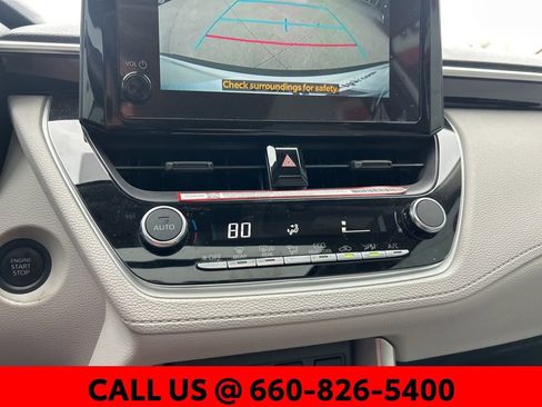 Used 2024 Toyota Corolla Cross LE w/ Moonroof Package image 16
