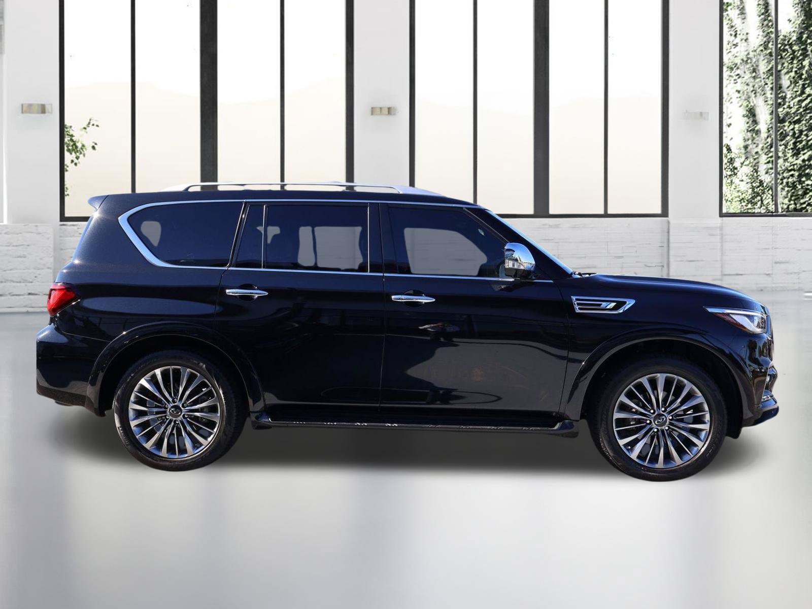 Used 2022 INFINITI QX80 Sensory w/ All-Season Package AWD/4WD image 6