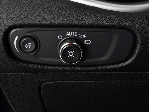 Used 2023 Chevrolet Malibu RS image 31