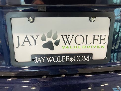 Used 2025 Toyota Corolla LE image 23