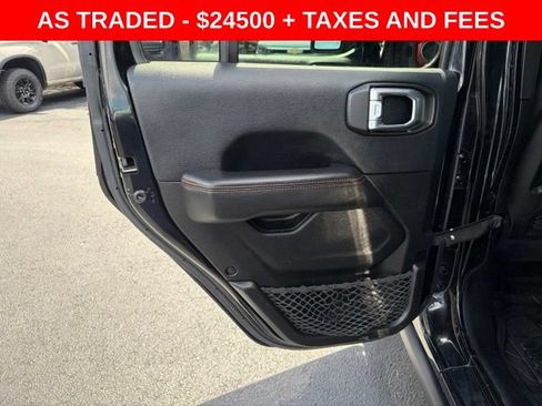 Used 2019 Jeep Wrangler Unlimited Rubicon AWD/4WD image 13