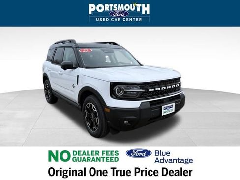 Certified 2025 Ford Bronco Sport Outer Banks w/ Outer Banks Tech Package+ image 1