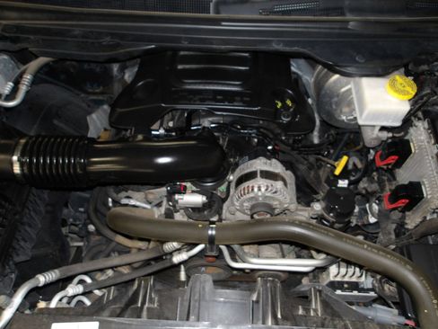 Used 2021 RAM 1500 Limited AWD/4WD image 21