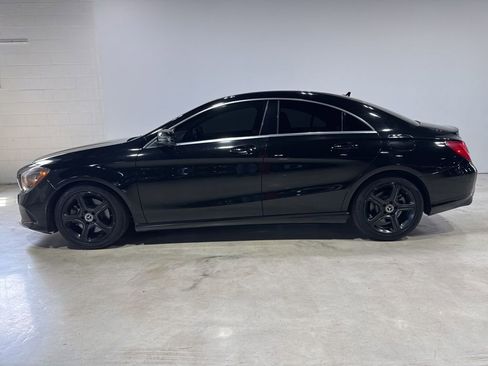 Used 2018 Mercedes-Benz CLA 250 4MATIC image 4