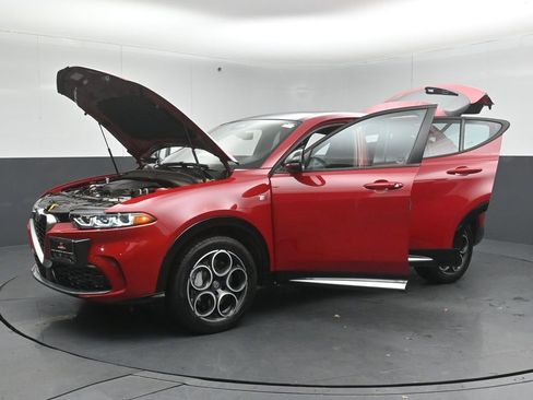 Used 2024 Alfa Romeo Tonale Ti image 54