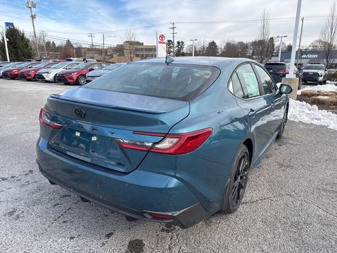 New 2026 Toyota Camry SE image 11
