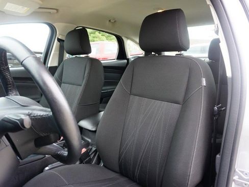 Used 2018 Ford Focus SE w/ Cold Weather Package image 21