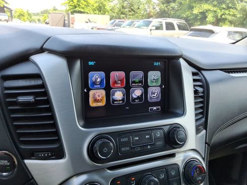 Used 2017 GMC Yukon XL SLT RWD image 31