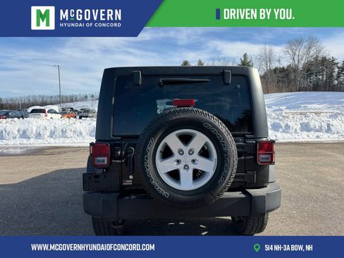 Used 2018 Jeep Wrangler Unlimited Sport S image 24