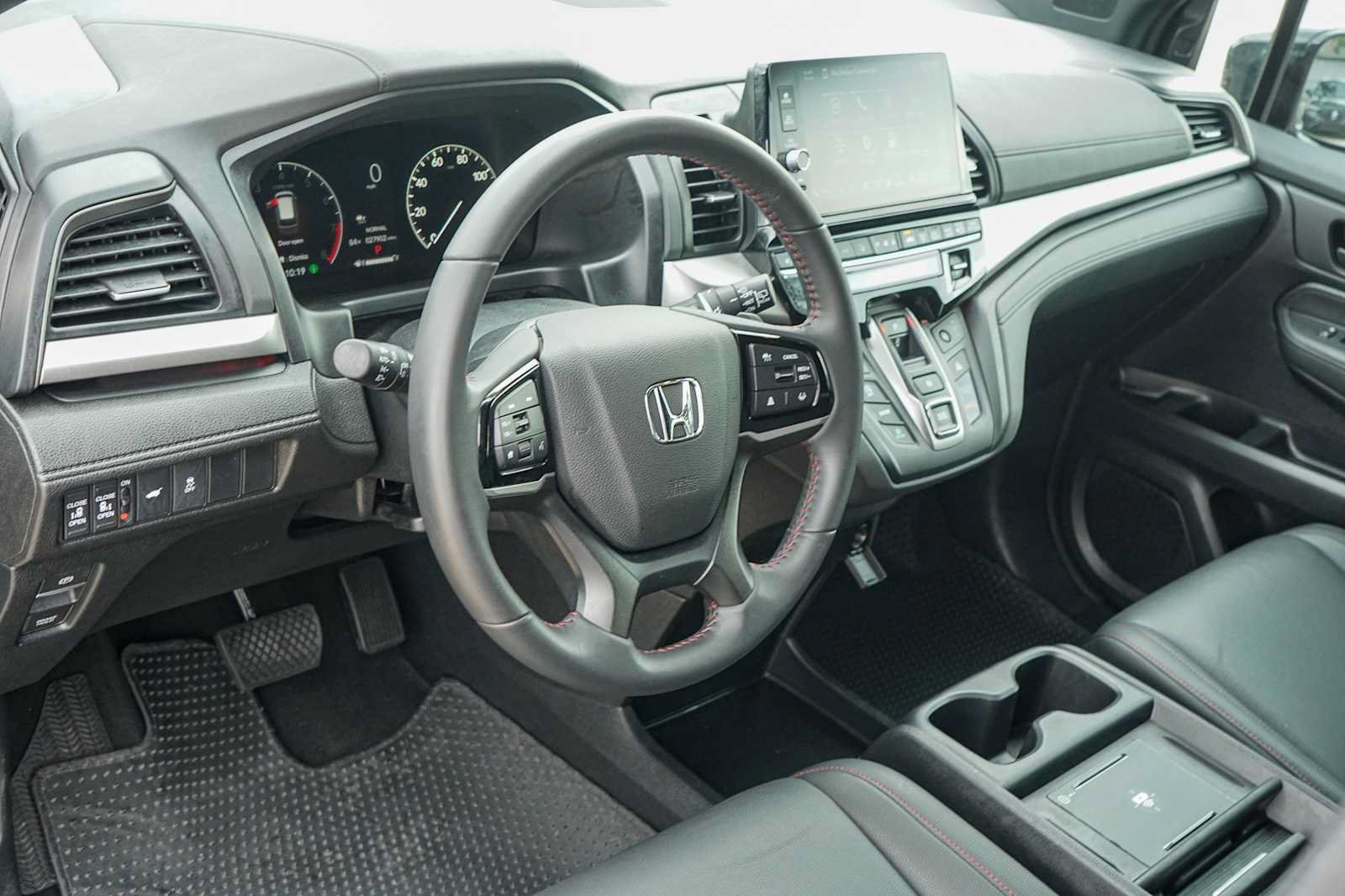 Used 2026 Honda Odyssey Sport-L image 7