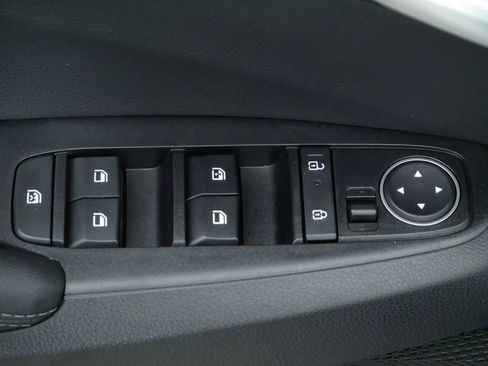 New 2026 Kia Seltos S image 21