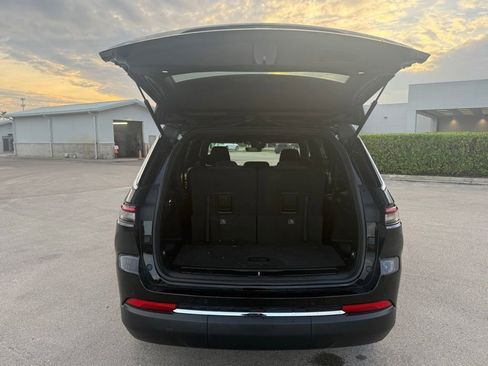 Certified 2025 Jeep Grand Cherokee L Laredo image 35