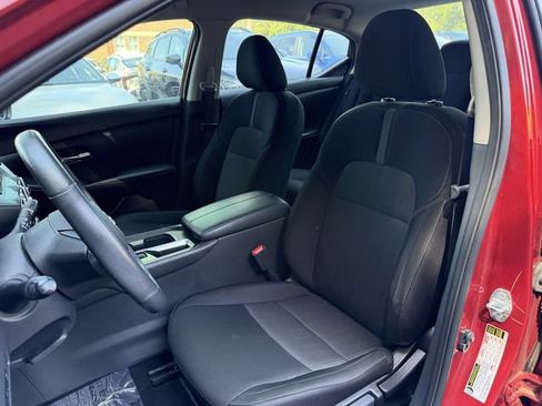 Used 2024 Nissan Sentra SV w/ All-Weather Package FWD image 11