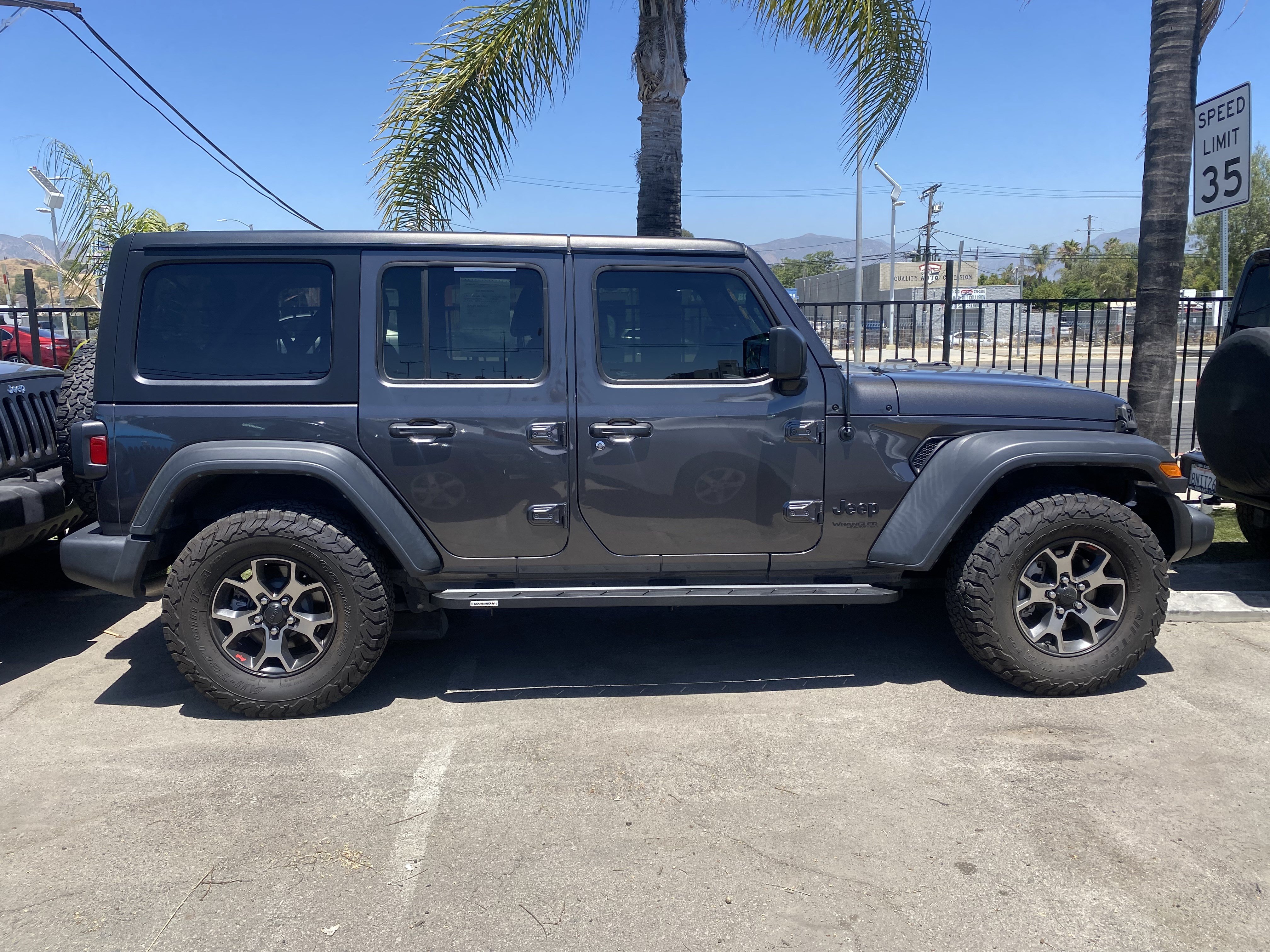 Used 2022 Jeep Wrangler Unlimited Sport AWD/4WD image 7