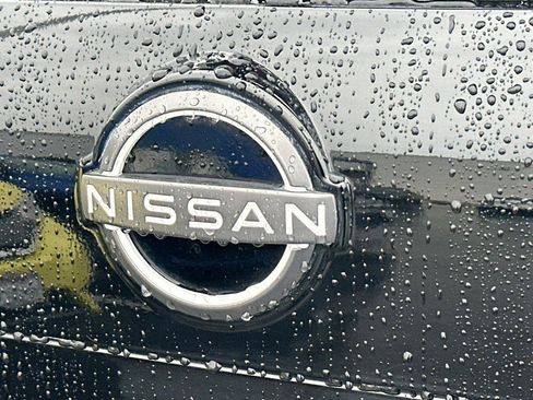 Used 2023 Nissan Rogue SV w/ SV Premium B Package image 26