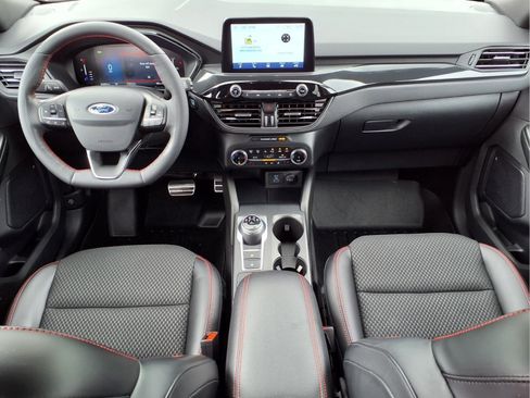Used 2023 Ford Escape ST-Line Select AWD/4WD image 12