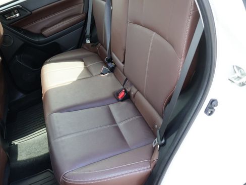 Used 2018 Subaru Forester 2.5i Touring w/ Popular Package #3B AWD/4WD image 25