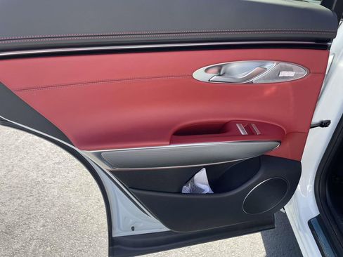 New 2026 Genesis GV70 3.5T Sport Advanced AWD/4WD image 21