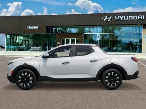 Certified 2026 Hyundai Santa Cruz SE AWD/4WD image 3