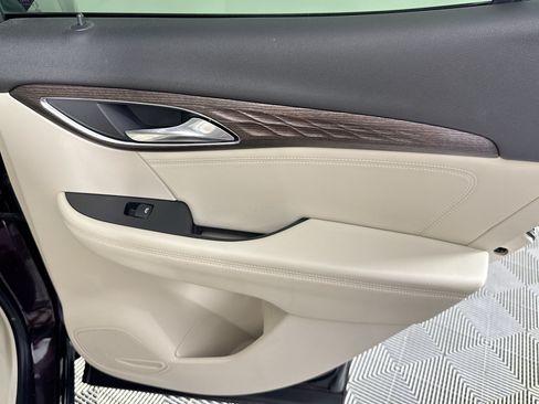 Used 2023 Buick Envision Avenir FWD image 44