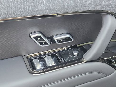 New 2026 Land Rover Range Rover Sport SE AWD/4WD image 39