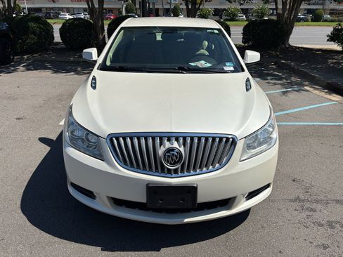 Used 2011 Buick LaCrosse CX FWD image 2