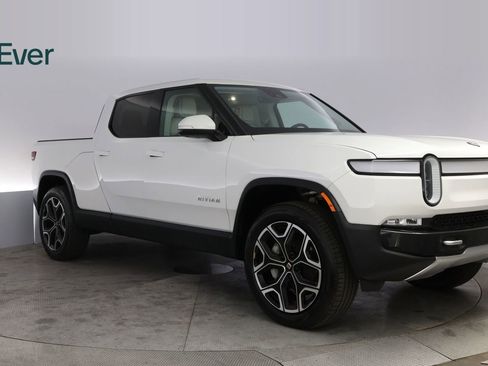 Used 2023 Rivian R1T Adventure AWD/4WD image 12