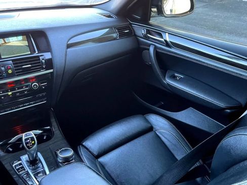 Used 2018 BMW X4 M40i image 40
