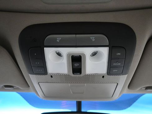 Used 2013 Acura TL w/ Technology Package FWD image 17