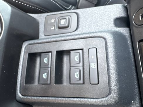 Certified 2025 Ford Bronco Outer Banks AWD/4WD image 30