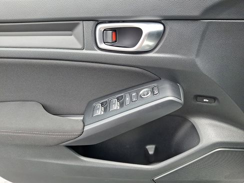 Used 2023 Honda Civic Sport image 14