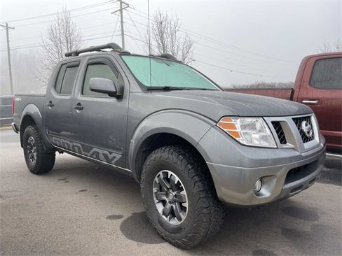 Used 2018 Nissan Frontier PRO-4X w/ Pro-4x Luxury Package image 5