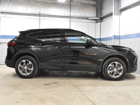 Used 2024 Chevrolet Blazer LT w/ Convenience Package AWD/4WD image 27