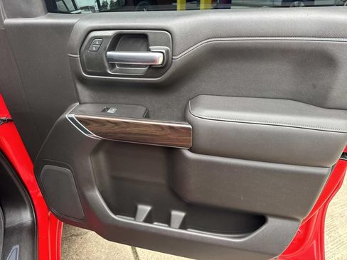 Used 2019 GMC Sierra 1500 SLT RWD image 15