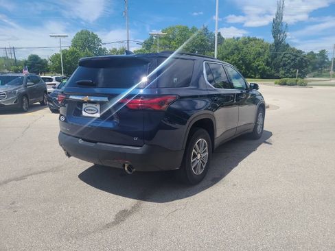 Used 2023 Chevrolet Traverse LT AWD/4WD image 7