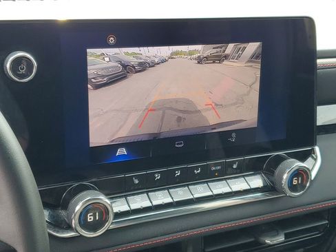 Used 2023 Chevrolet Colorado Z71 w/ Z71 Convenience Package 2 AWD/4WD image 20