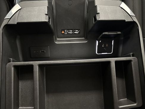 Used 2024 Chevrolet Silverado 1500 LTZ image 66