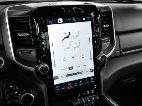 Used 2023 RAM 1500 Big Horn AWD/4WD image 40