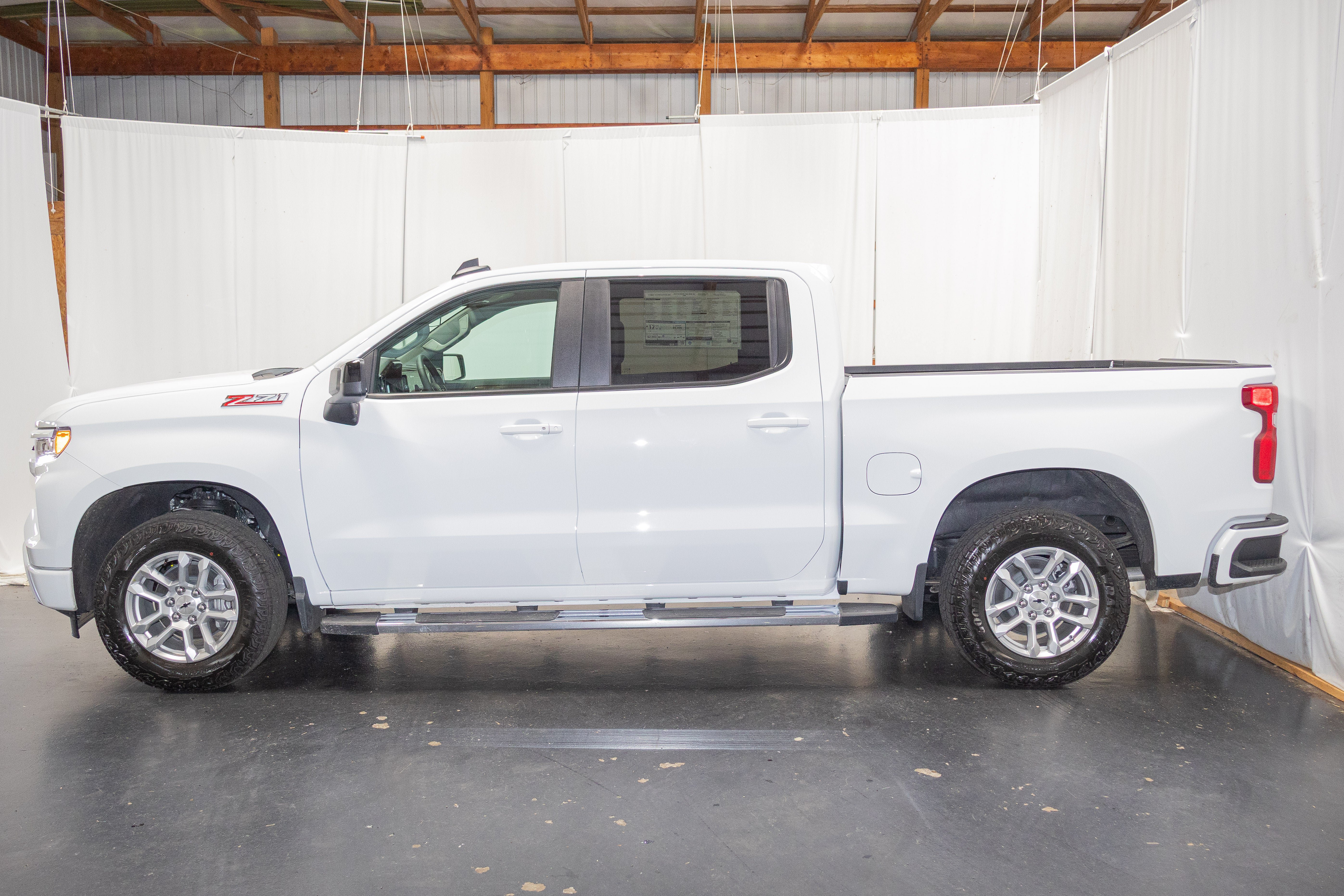 New 2026 Chevrolet Silverado 1500 RST AWD/4WD image 5