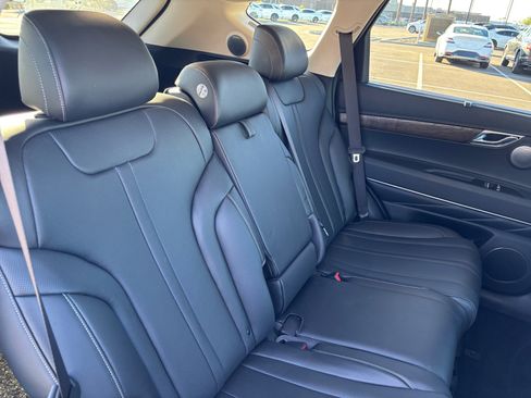 Used 2025 Genesis GV80 2.5T Advanced image 18