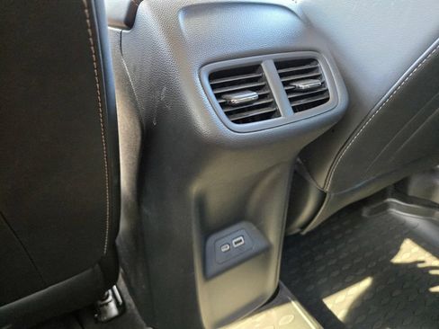 Used 2022 Buick Envision Preferred FWD image 31
